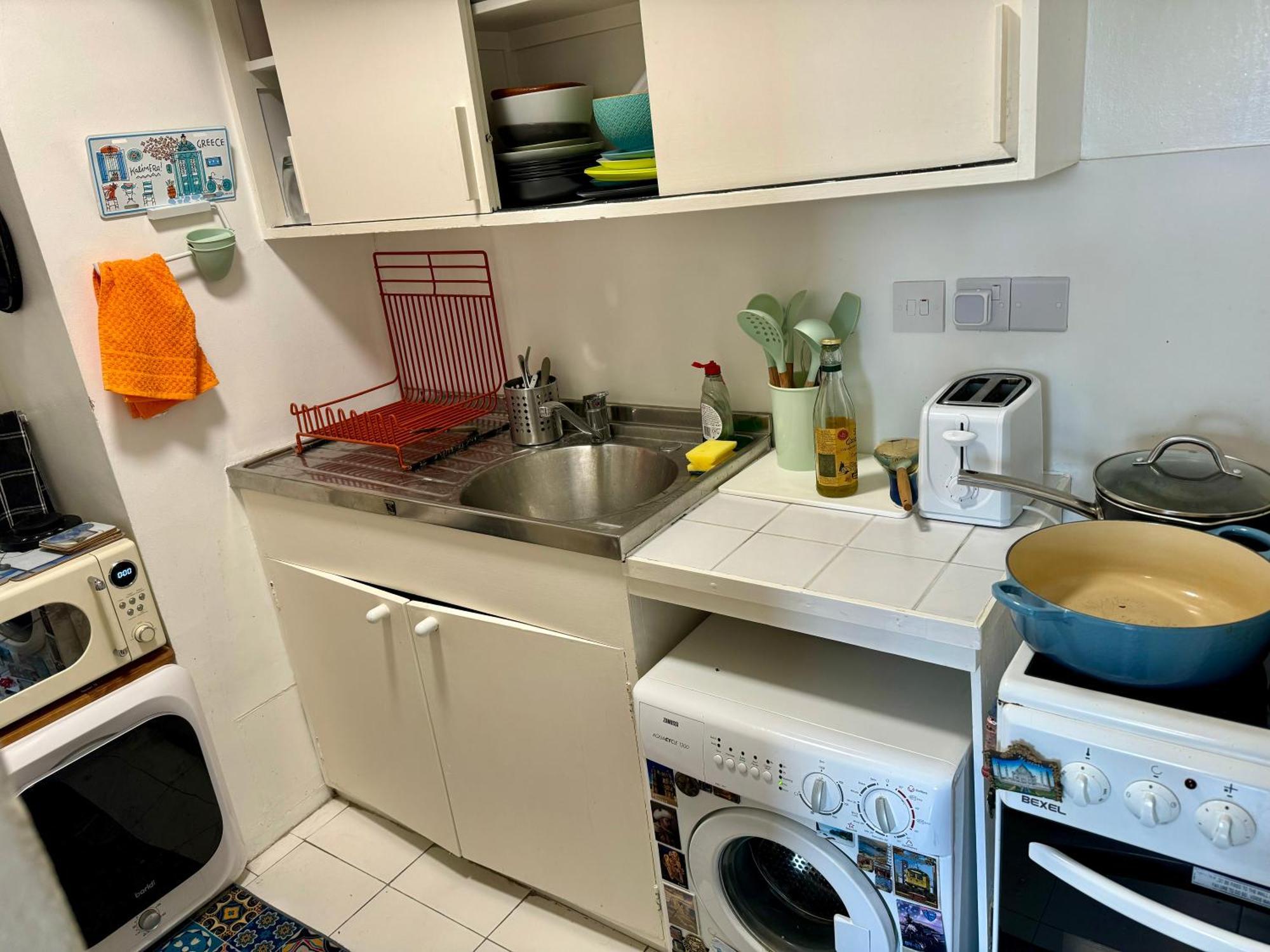 Quiet Cosy Flat In Amazing Location Appartamento *